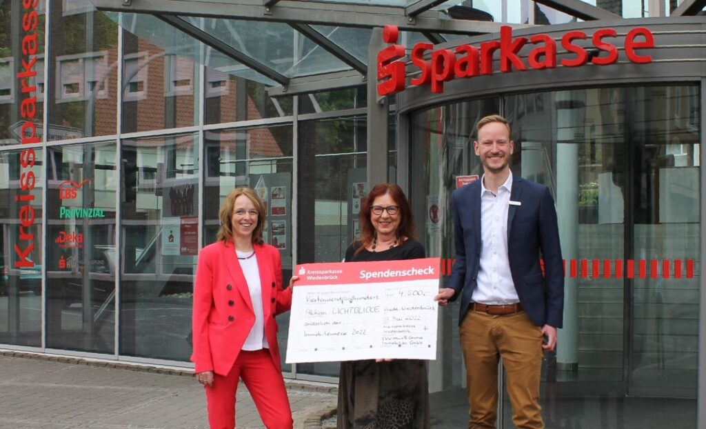 Spendenaktion für Lichtblicke