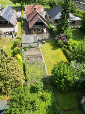 Blick von oben vom hinteren Garten - Mehr Platz für alle – Wohnen und Leben unter einem Dach***4206 G in GT-Kattenstroth